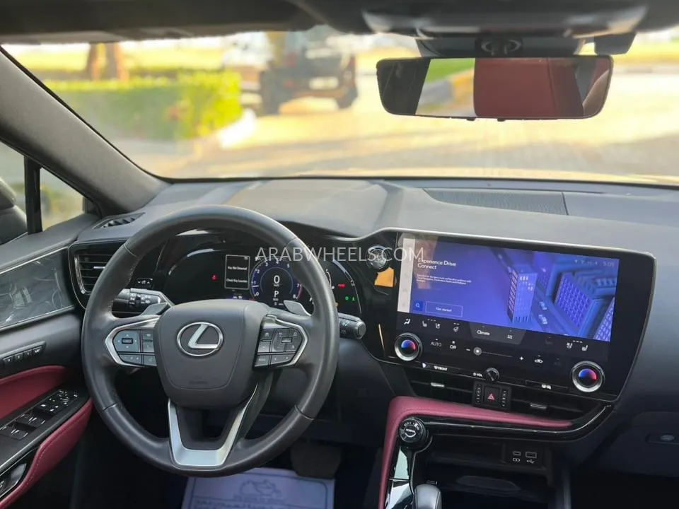 لكزس NX 2023 for Sale in الشارقة Image-14