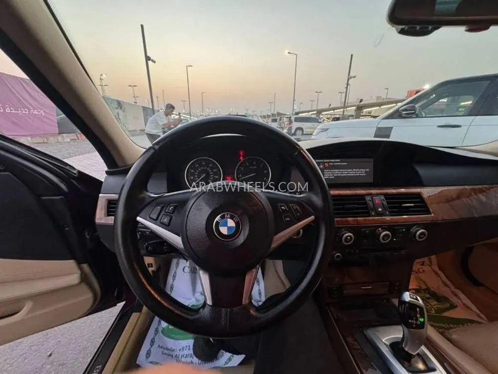 BMW 5 series 2010 for Sale in Sharjah Image-6