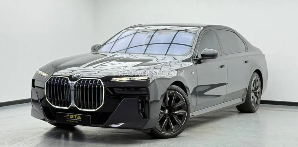 BMW 7 series 2023 for Sale in Dubai Image-3