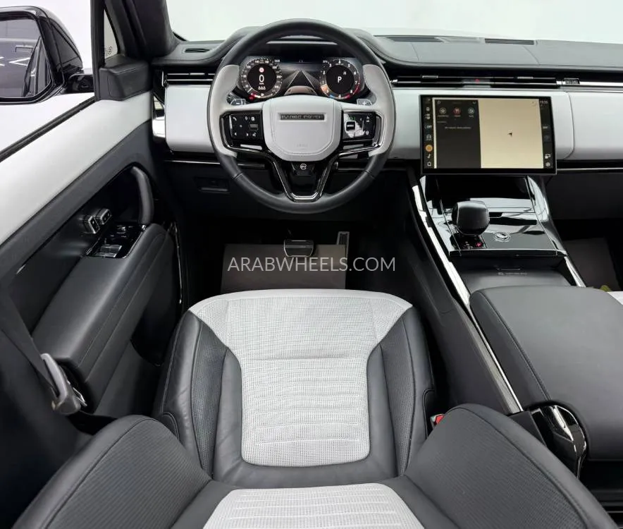 Land Rover Range Rover Sport 2024 for Sale in Dubai Image-11