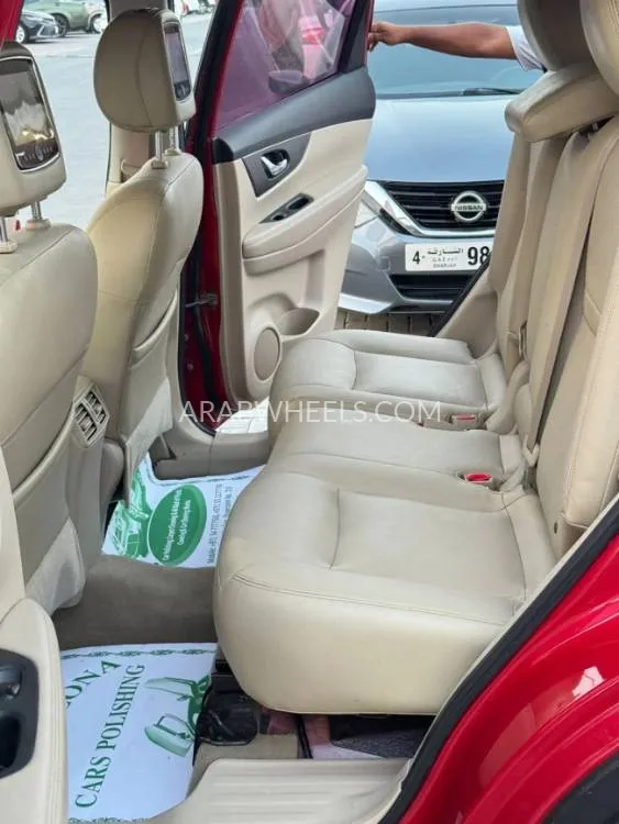 Nissan X-Trail 2015 for Sale in Sharjah Image-20