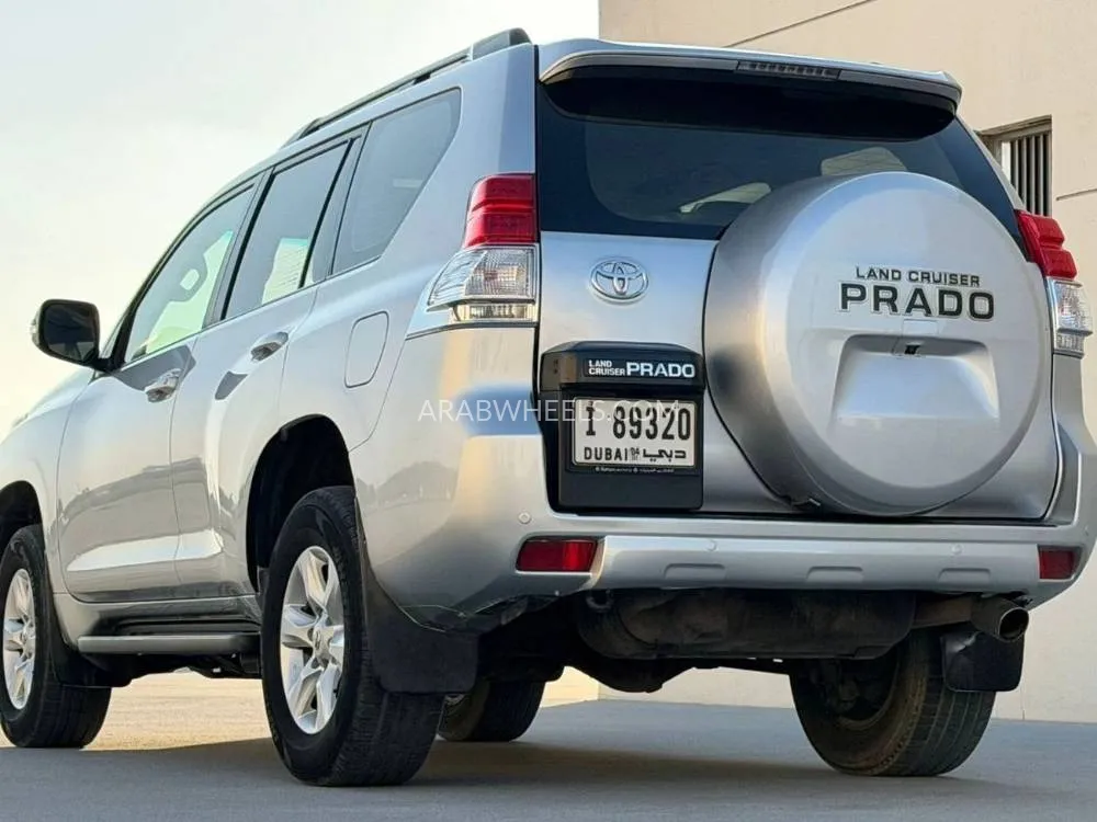 Toyota Land Cruiser Prado 2013 for Sale in Sharjah Image-10