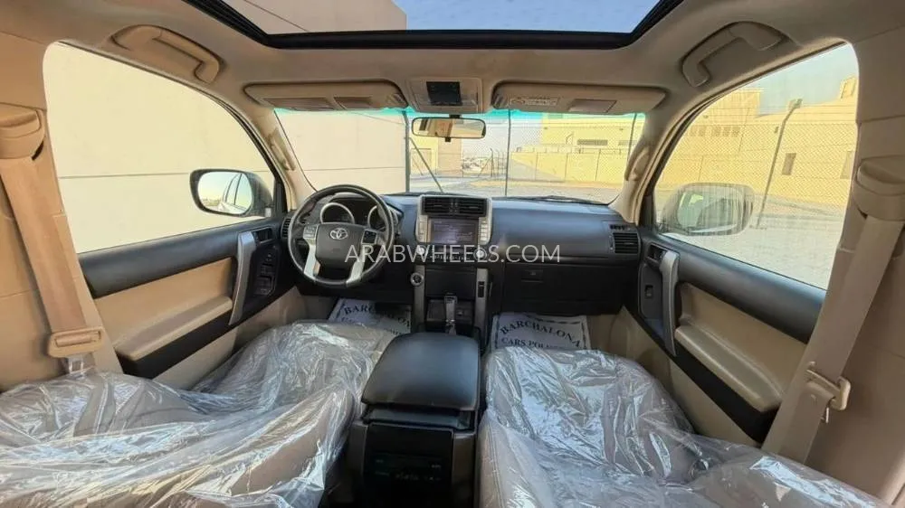 Toyota Land Cruiser Prado 2013 for Sale in Sharjah Image-11