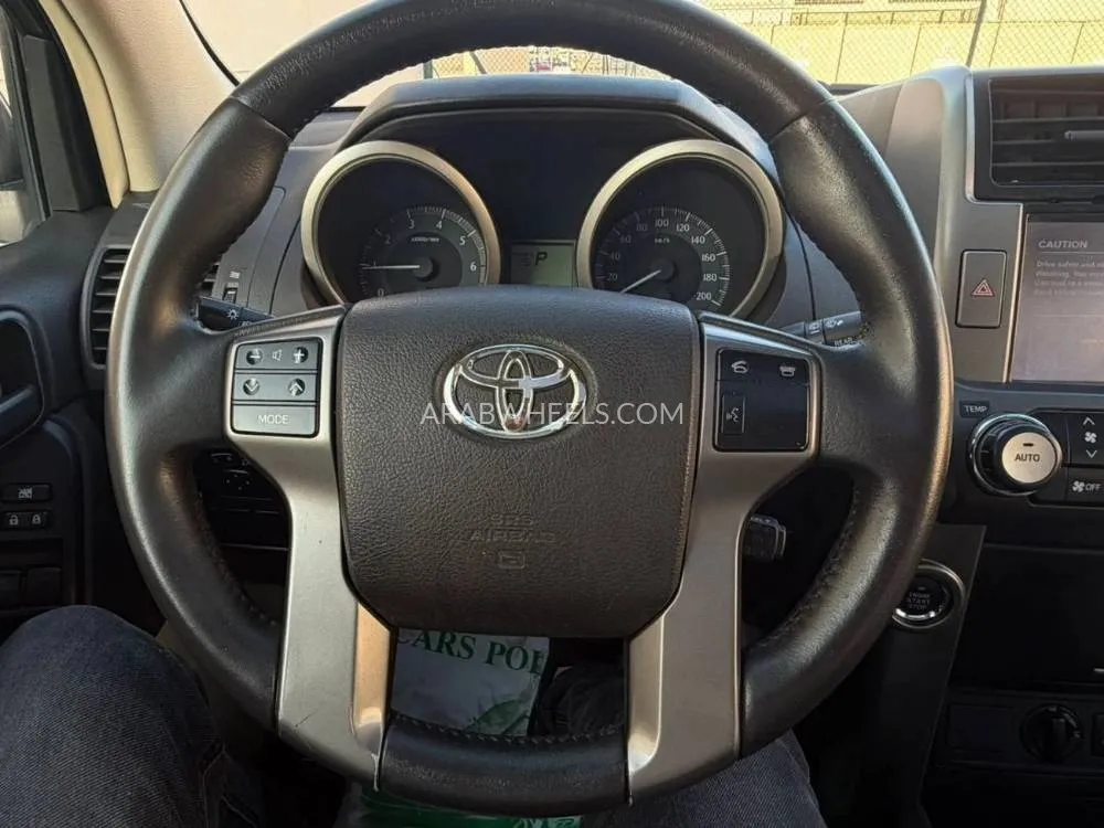 Toyota Land Cruiser Prado 2013 for Sale in Sharjah Image-13