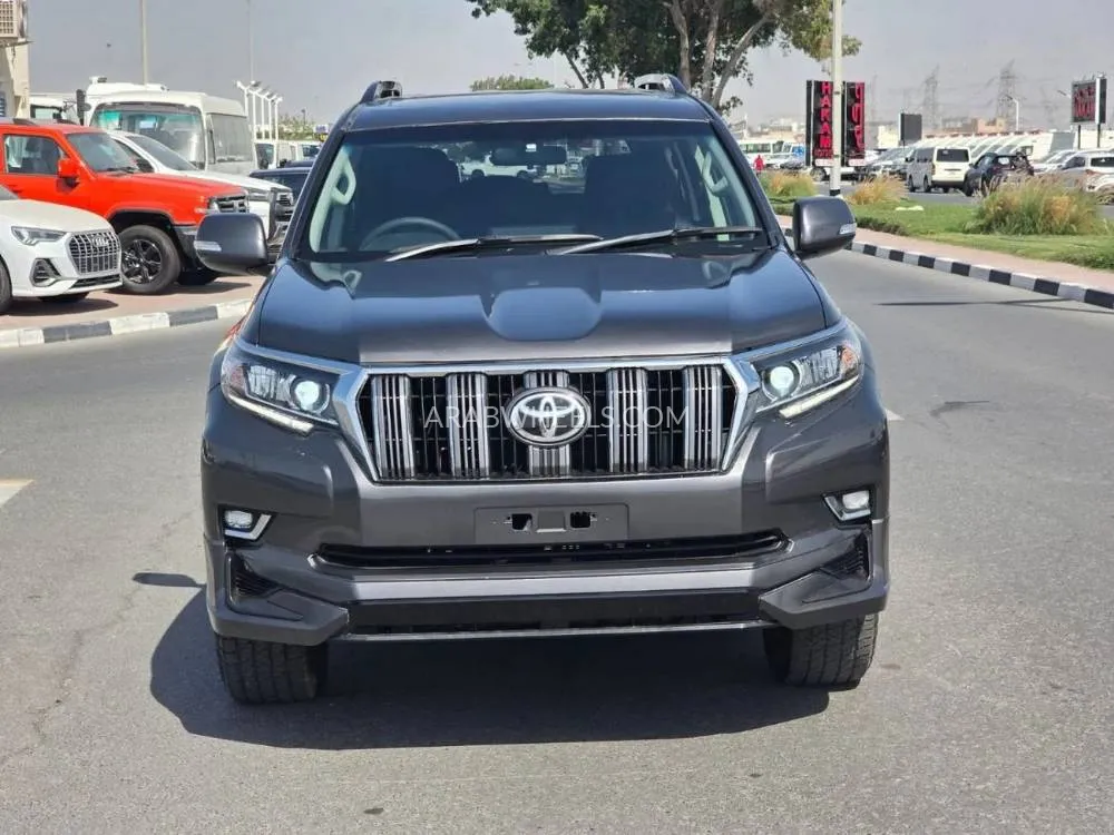 Toyota Land Cruiser Prado 2015 for Sale in Dubai Image-3