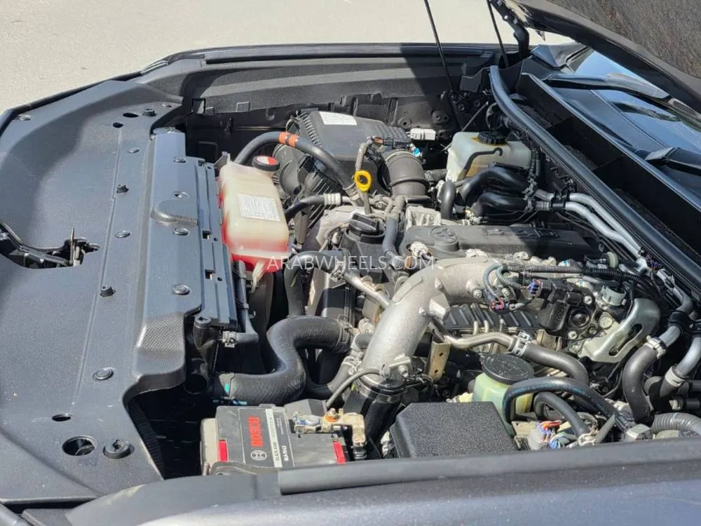 Toyota Land Cruiser Prado 2015 for Sale in Dubai Image-22