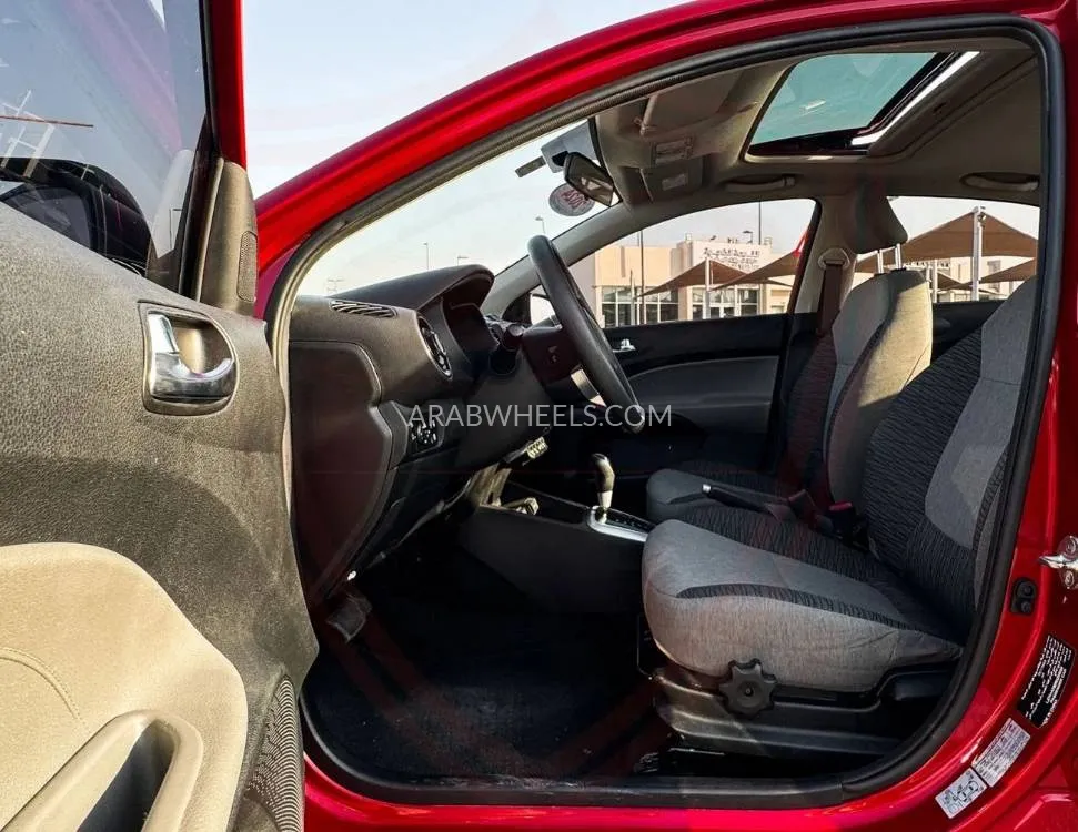Kia Pegas 2024 for Sale in Sharjah Image-8