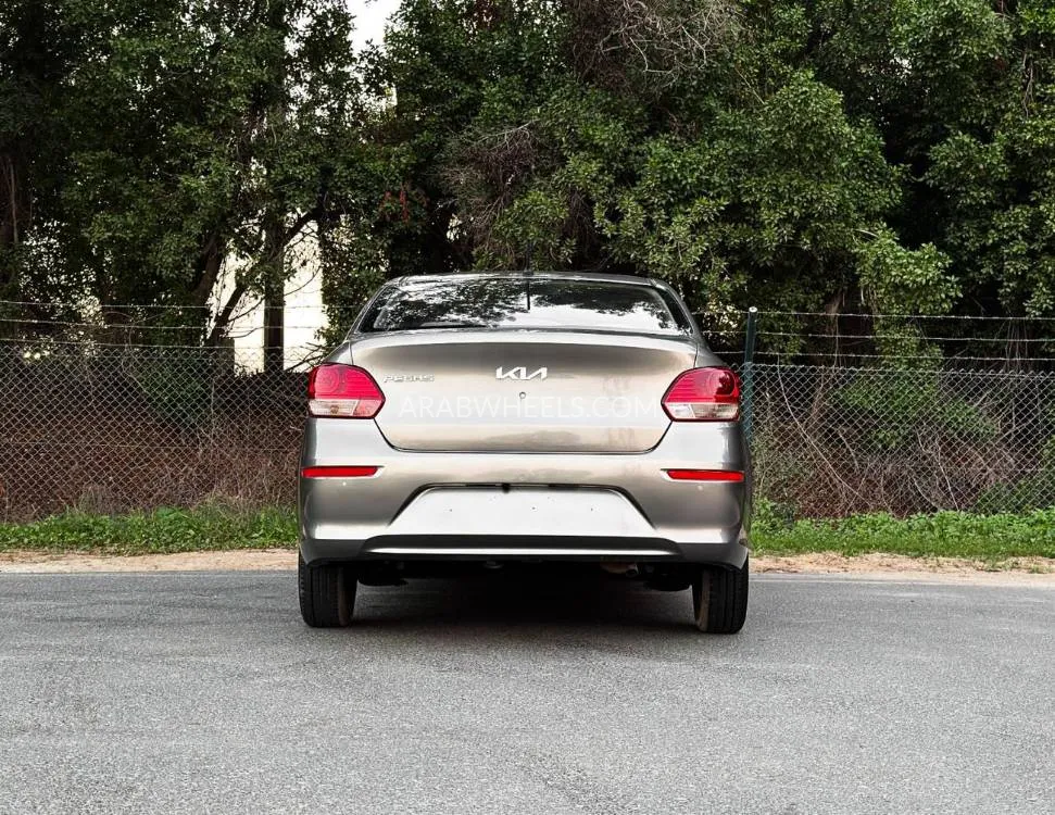 Kia Pegas 2023 for Sale in Sharjah Image-5