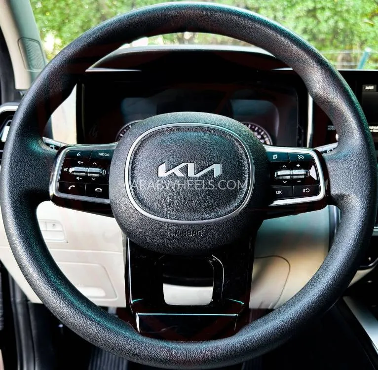 Kia Sorento 2023 for Sale in Sharjah Image-14