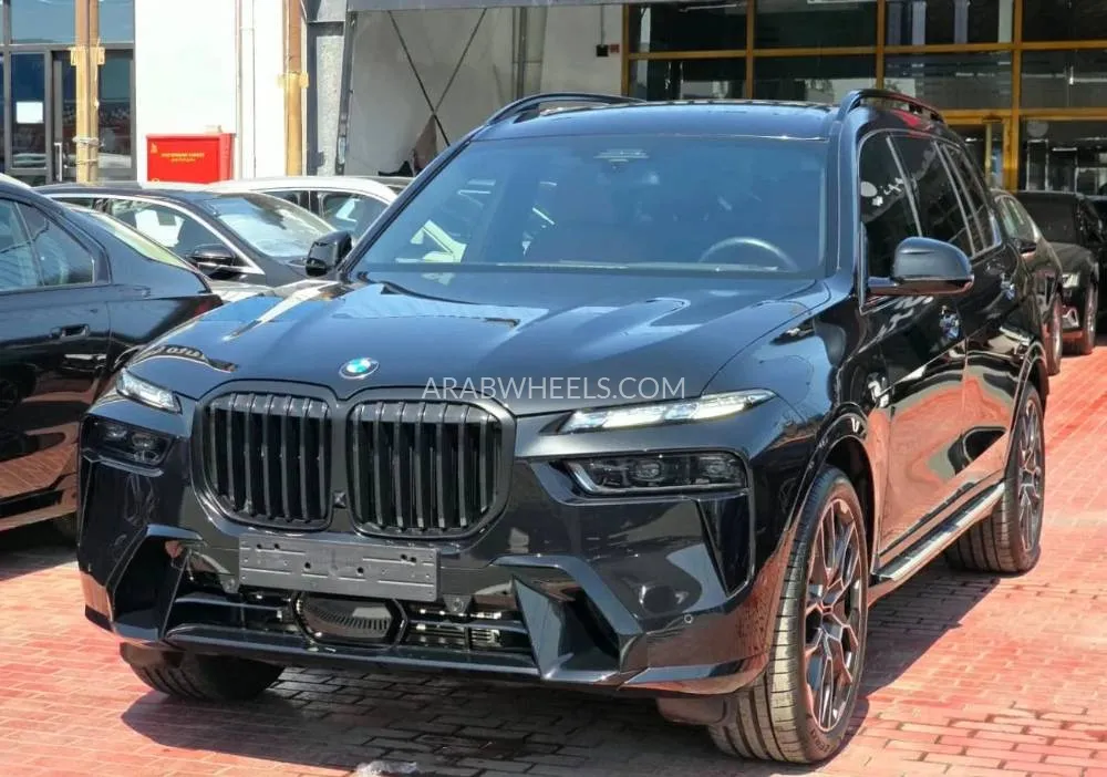 BMW X7 2025 for Sale in Dubai Image-4