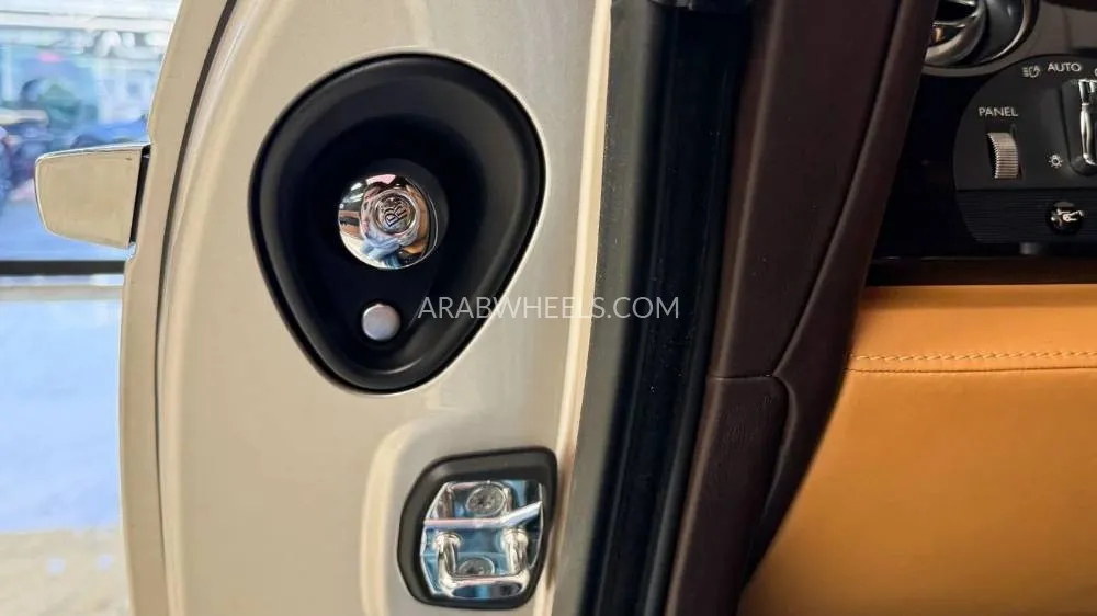 Rolls Royce Wraith 2019 for Sale in Dubai Image-20