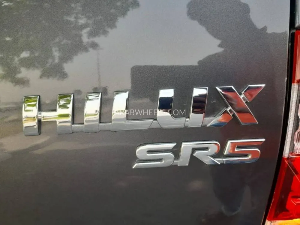 Toyota Hilux 2019 for Sale in Dubai Image-20