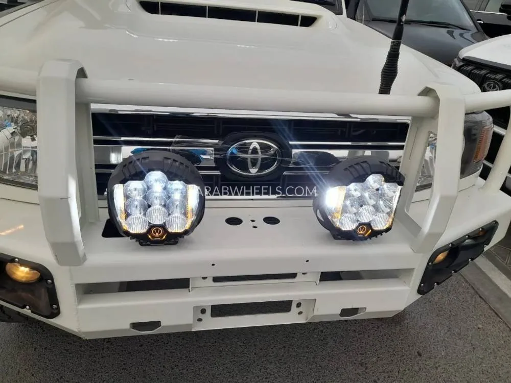Toyota Land Cruiser 2023 for Sale in Dubai Image-10