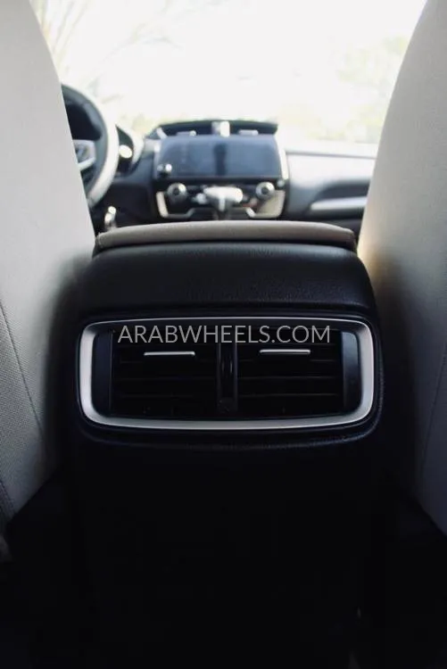 Honda CR-V 2021 for Sale in Dubai Image-13