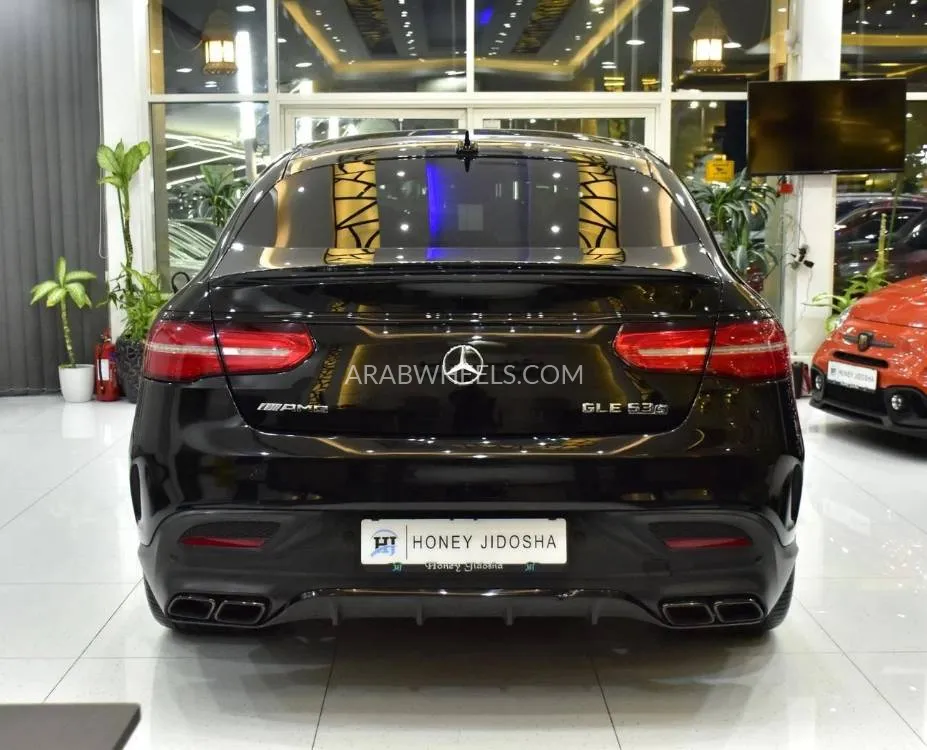 Mercedes Benz GLE Class 2018 for Sale in Dubai Image-5