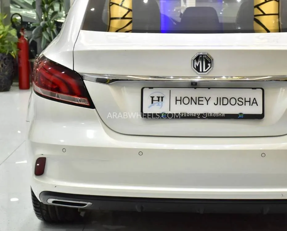 MG 360 2022 for Sale in Dubai Image-8