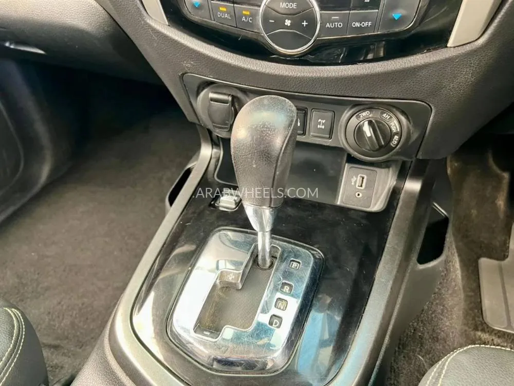 Nissan Navara 2021 for Sale in Dubai Image-20