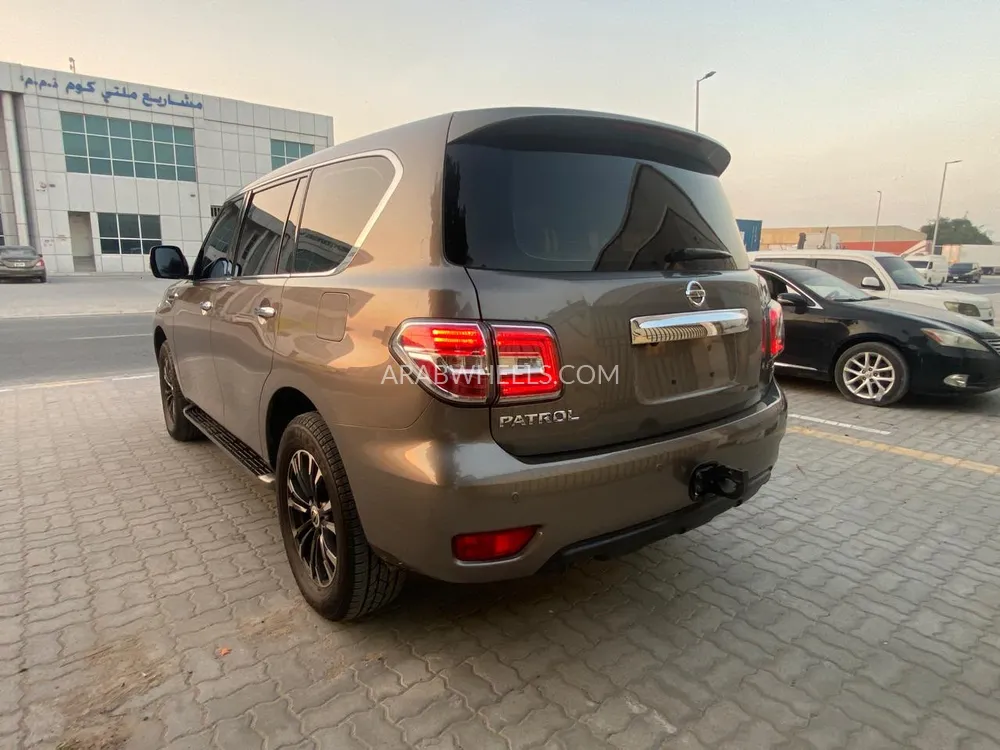 Nissan Patrol 2017 for Sale in Ajman Image-5