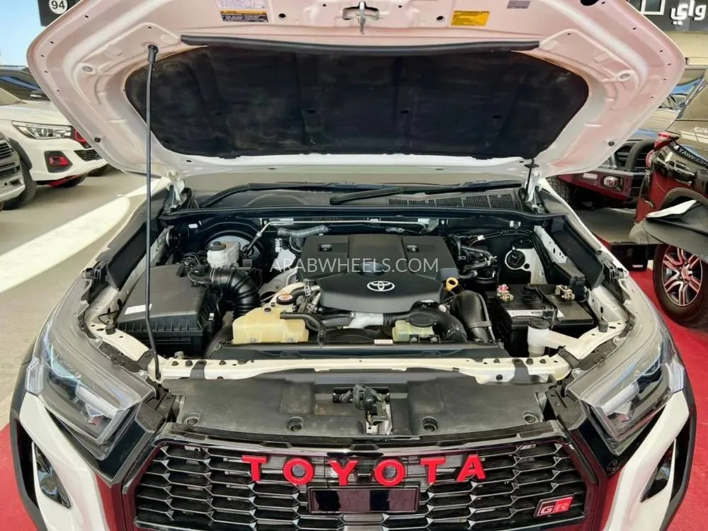 تويوتا هايلوكس 2021 for Sale in دبي Image-13