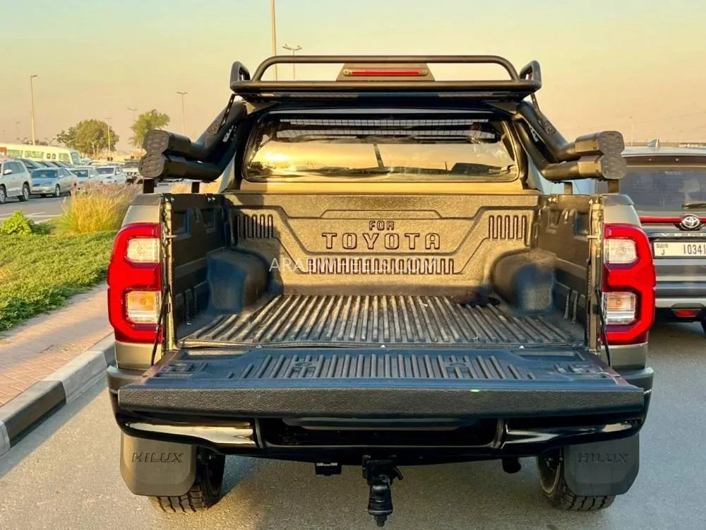 تويوتا هايلوكس 2021 for Sale in دبي Image-9