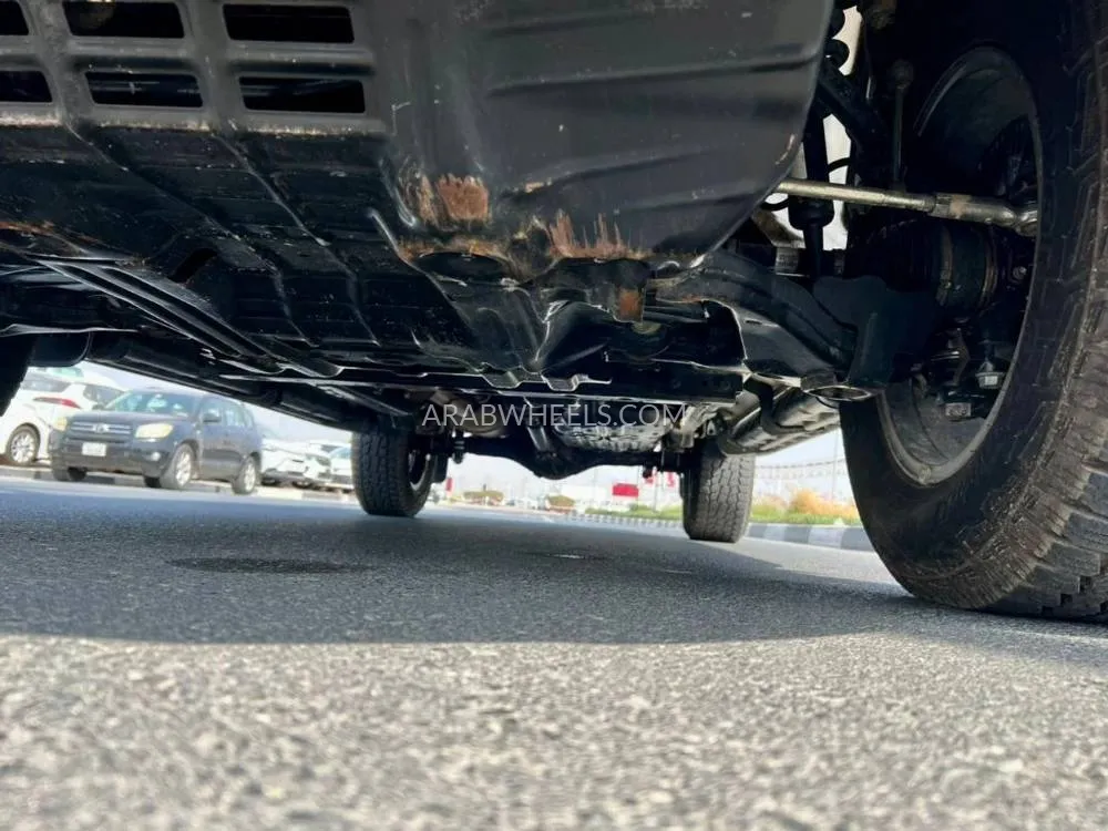 تويوتا هايلوكس 2023 for Sale in دبي Image-12