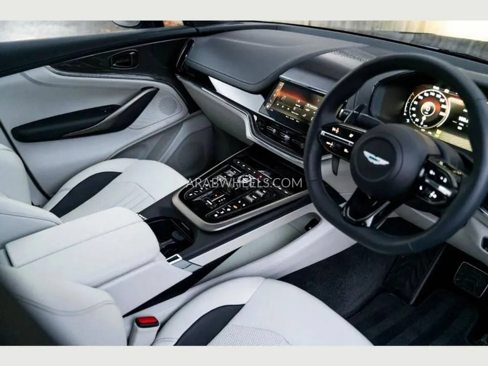 Aston Martin DBX 2025 for Sale in Dubai Image-5