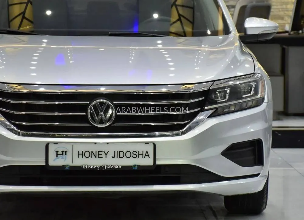 Volkswagen Passat 2021 for Sale in Dubai Image-4