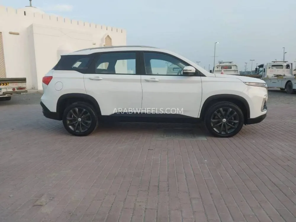 Chevrolet Captiva 2022 for Sale in Sharjah Image-4