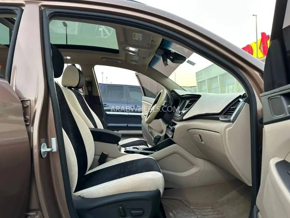 Hyundai Tucson 2017 for Sale in Sharjah Image-13
