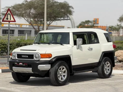 Toyota FJ Cruiser 2023