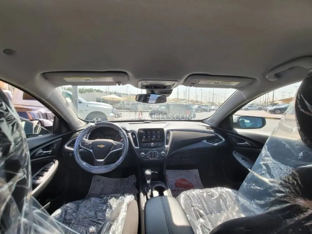 Chevrolet Malibu 2023 for Sale in Sharjah Image-20