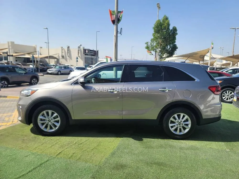 كيا سورينتو 2019 for Sale in الشارقة Image-6