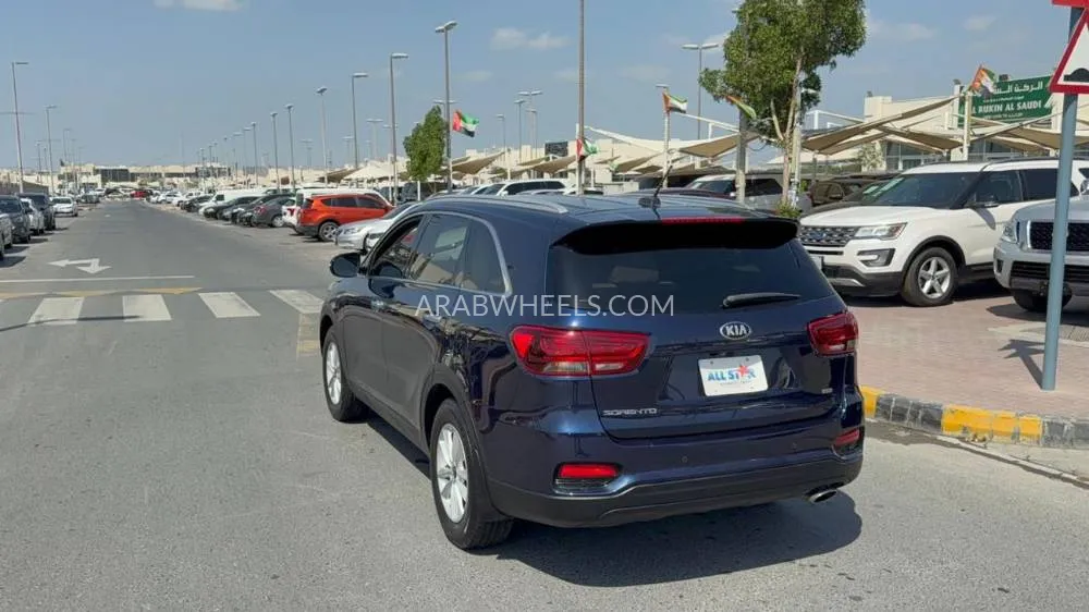Kia Sorento 2020 for Sale in Sharjah Image-5