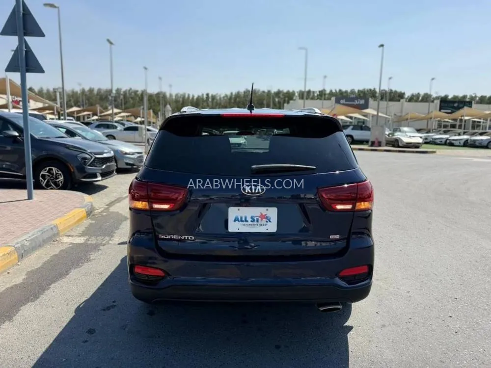 Kia Sorento 2020 for Sale in Sharjah Image-6