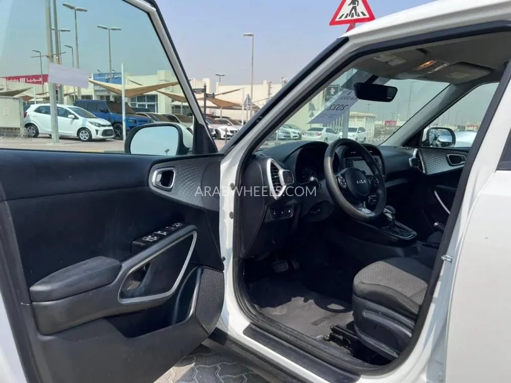 Kia Soul 2022 for Sale in Sharjah Image-7