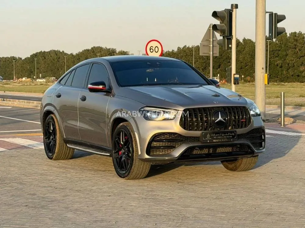 Mercedes Benz GLE Class 2022 for Sale in Sharjah Image-3