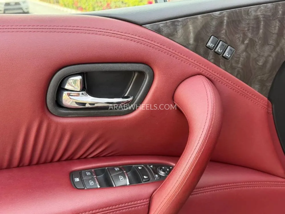 Nissan Patrol 2022 for Sale in Dubai Image-13