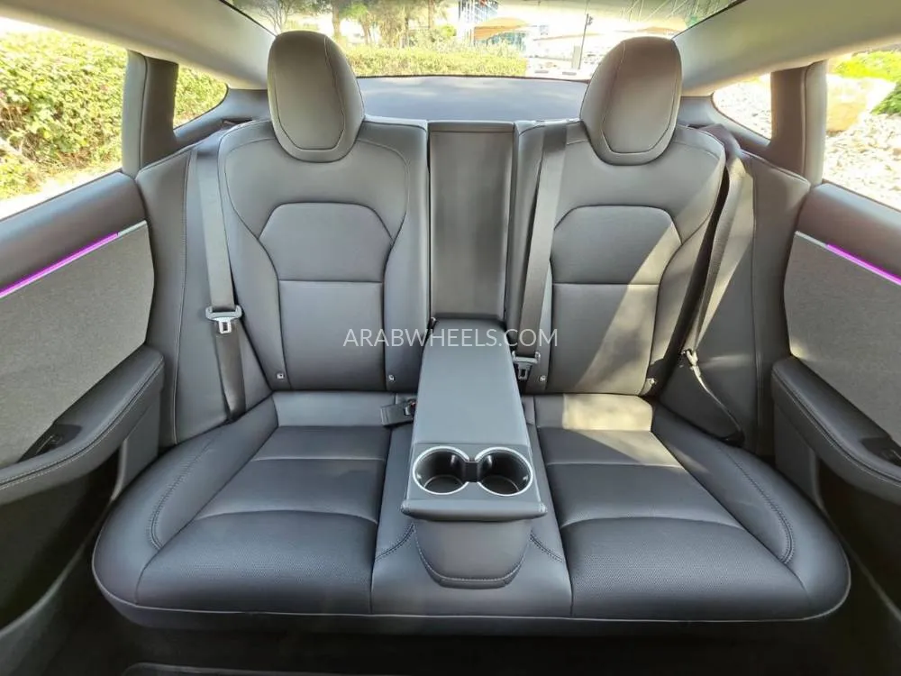 Tesla Model 3 2025 for Sale in Dubai Image-9