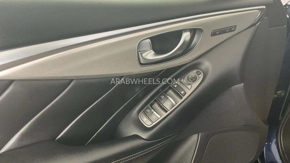 إنفينيتي Q50 2023 for Sale in دبي Image-26