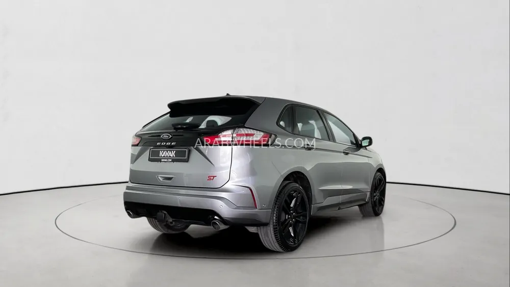 Ford Edge 2022 for Sale in Sharjah Image-6