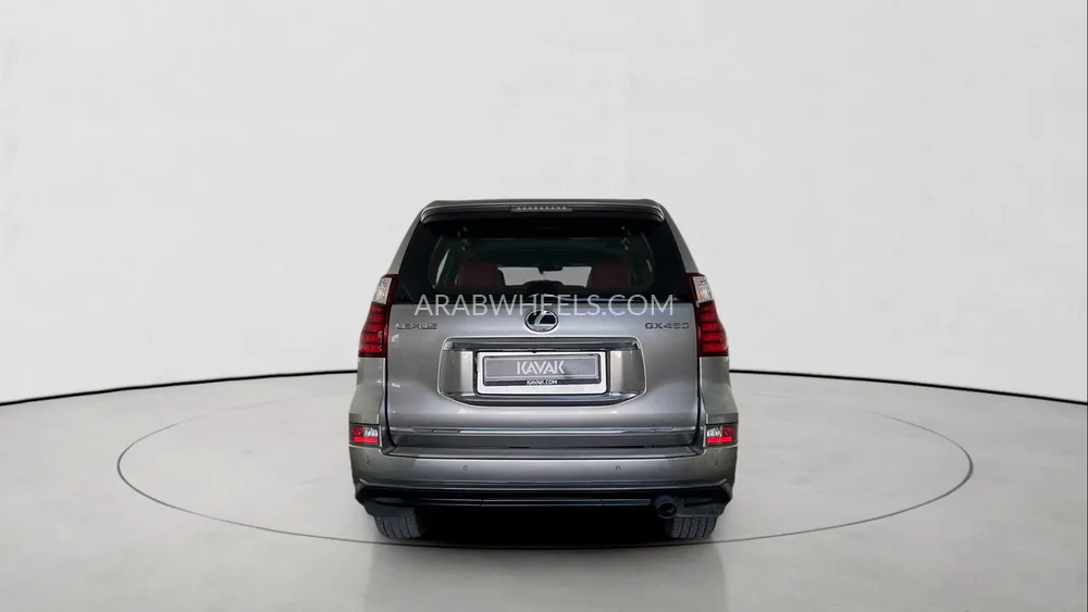 Lexus GX 2022 for Sale in Sharjah Image-5