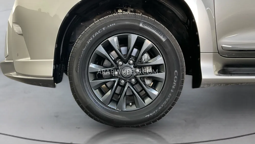 Lexus GX 2022 for Sale in Sharjah Image-9