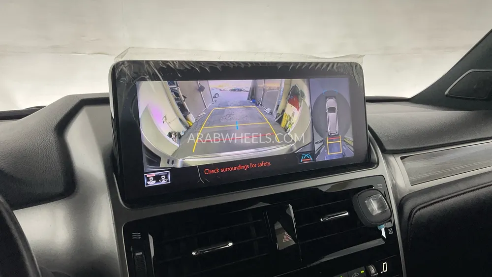 Lexus GX 2022 for Sale in Sharjah Image-16