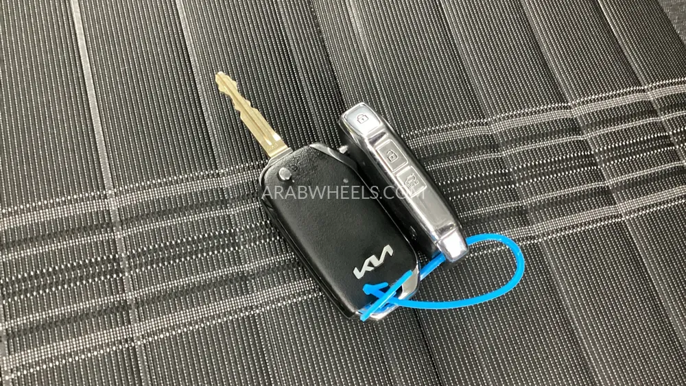 Kia Sonet 2024 for Sale in Sharjah Image-18