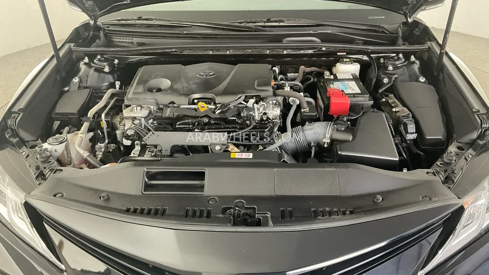 Toyota Camry 2023 for Sale in Sharjah Image-21