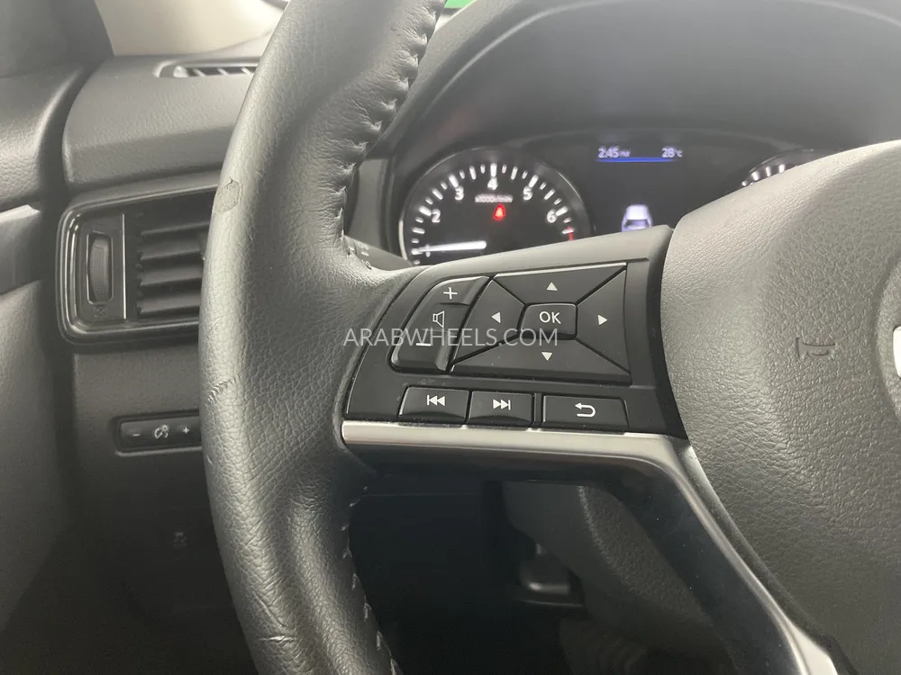 Nissan X-Trail 2022 for Sale in Dubai Image-21