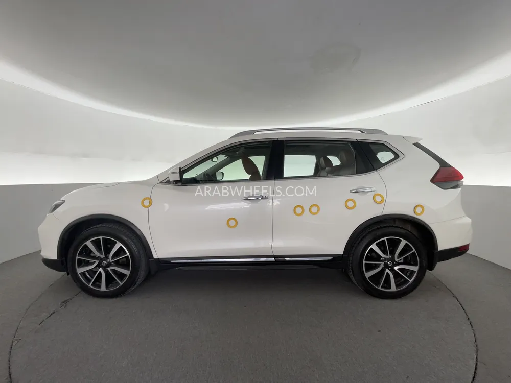 Nissan X-Trail 2022 for Sale in Dubai Image-33