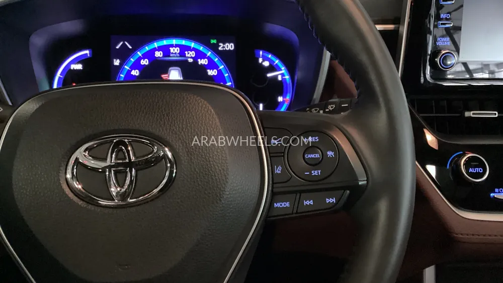 Toyota Corolla Cross 2024 for Sale in Sharjah Image-19