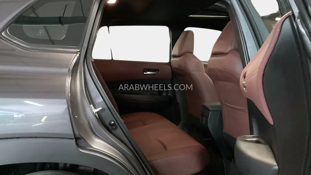 Toyota Corolla Cross 2024 for Sale in Sharjah Image-25