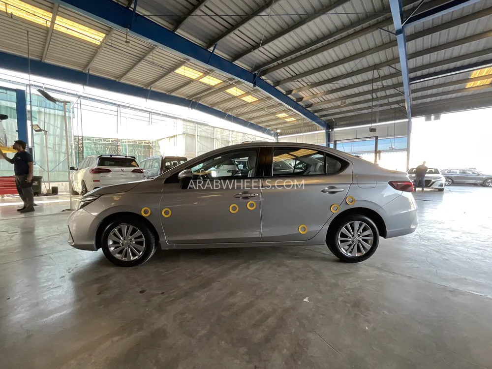 Honda City 2024 for Sale in Dubai Image-31